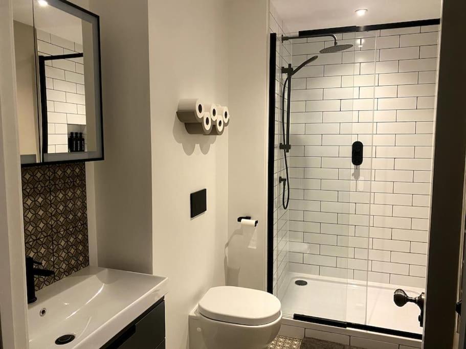 The Retreat, Luxury Studio Apartment In Bath With Parking 외부 사진
